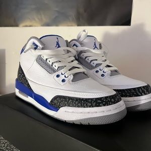 Racer blue Jordan 3